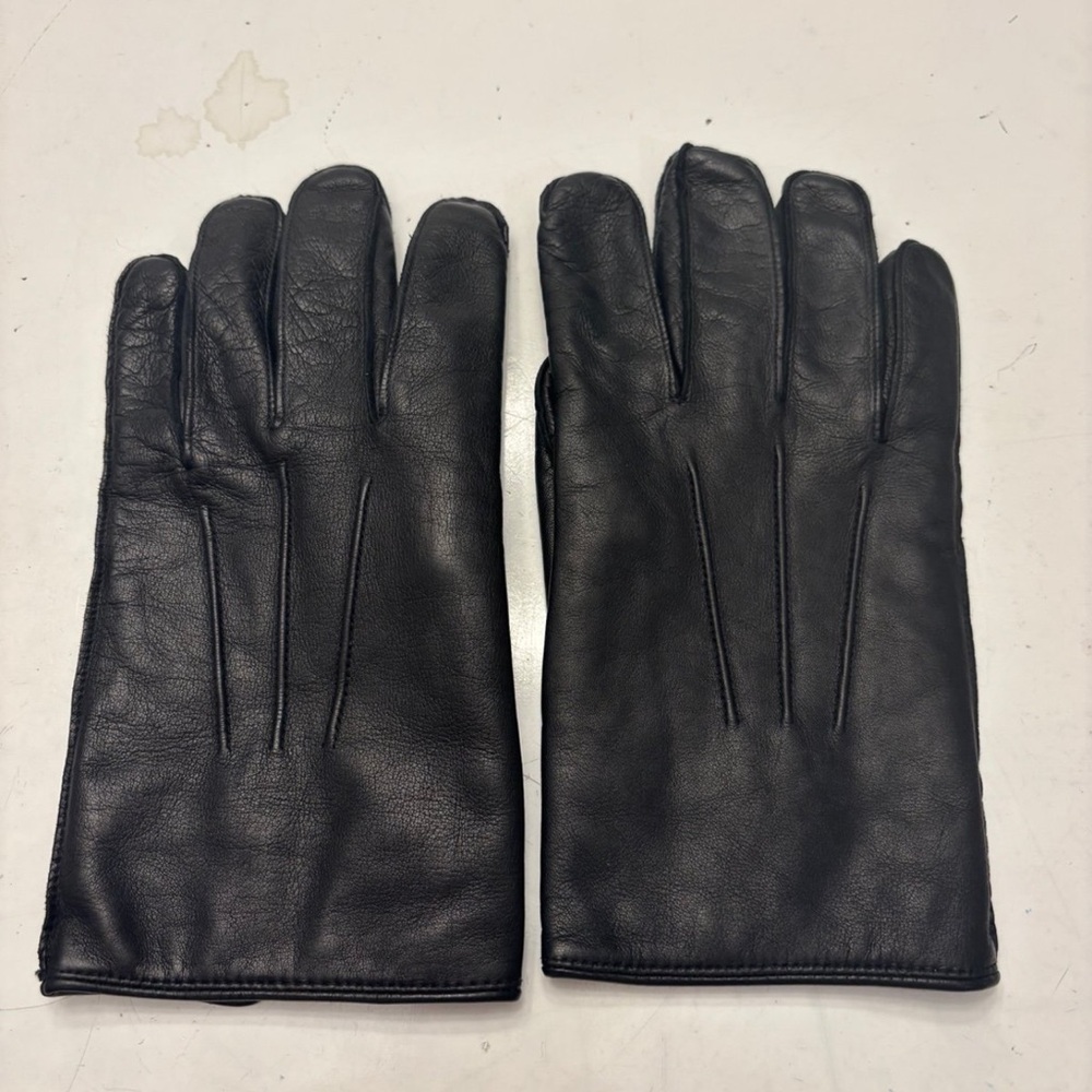 Coach black leather gloves- women’s size M